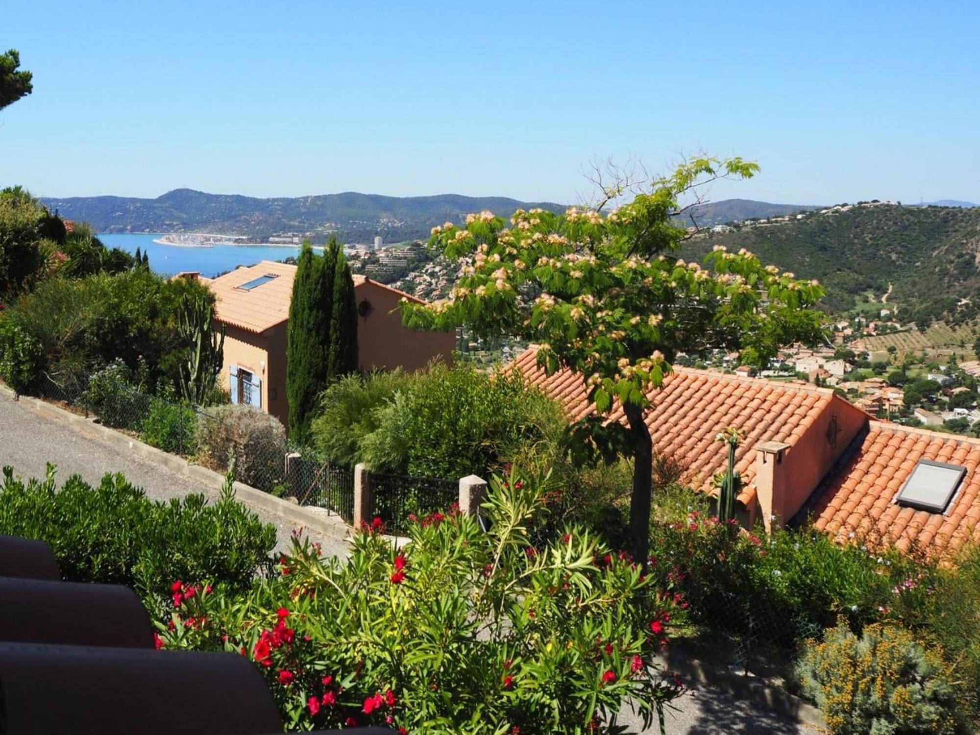 Terraced house, Le Lavandou Extérieur photo