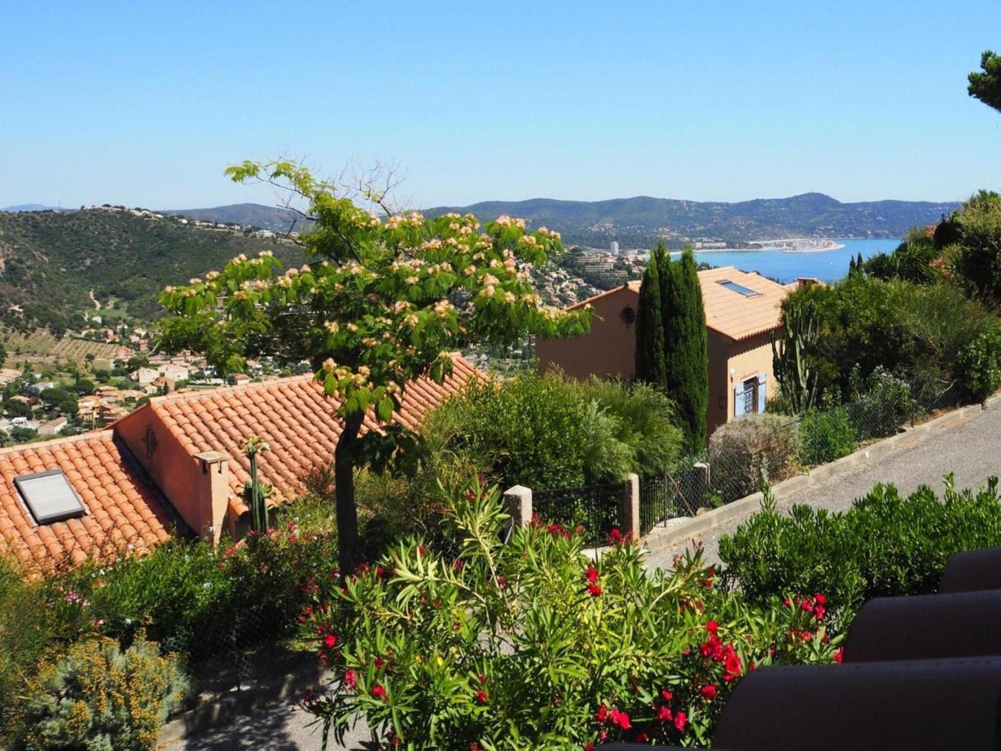 Terraced house, Le Lavandou Extérieur photo